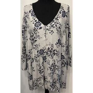 Catherines Gray Floral Flowy Ruffled Pleated Rayon Blouse Size 2